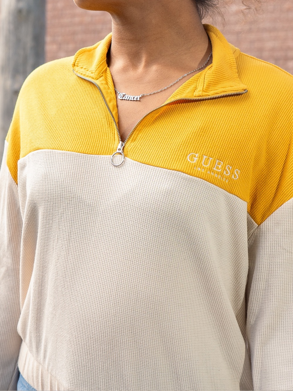 GUESS Yellow and Cream Half-Zip Colorblock Cropped Pullover